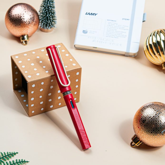 LAMY SAFARI 狩獵者系列 七彩鋼筆禮盒 - 特仕版 限量　草莓戀人米夾